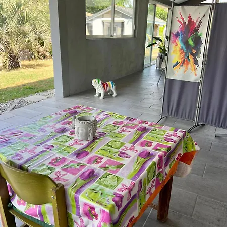 Bed & Breakfast Chez Christelle